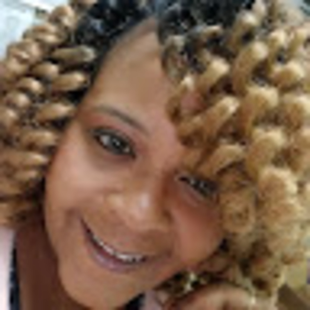 Meet your Posher, Ta'nisha